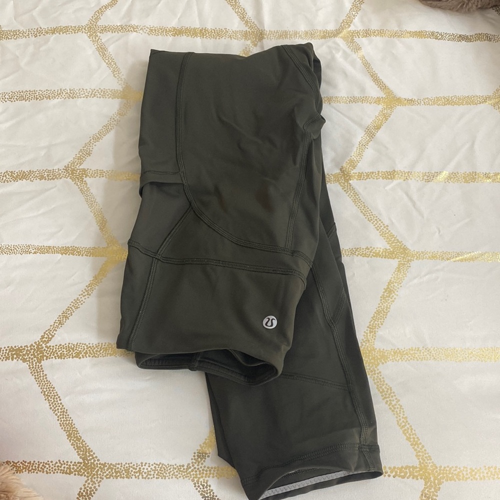 Lululemon leggings